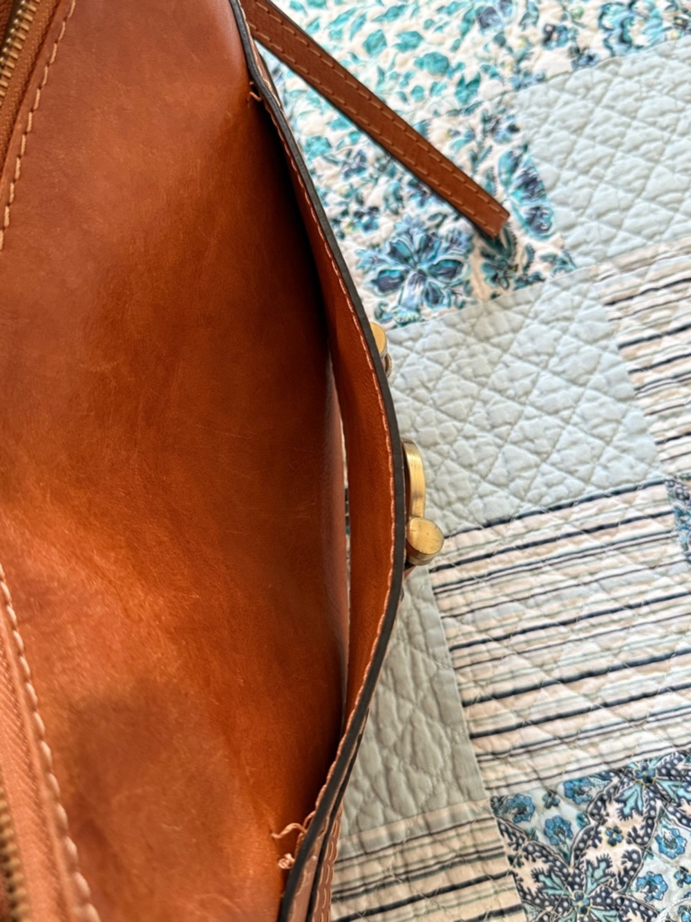 Pratesi Firenze Italian Leather Wristlet with Gold buckle - Picture 11 of 11